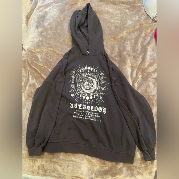 H&M Black Hoodie with astrology design - Picture 2 of 3